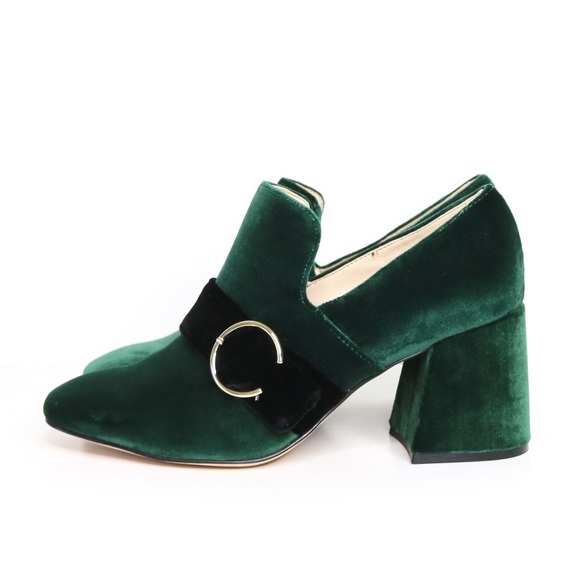 Nine West Shoes - NWOB Nine West Green Velvet Clog